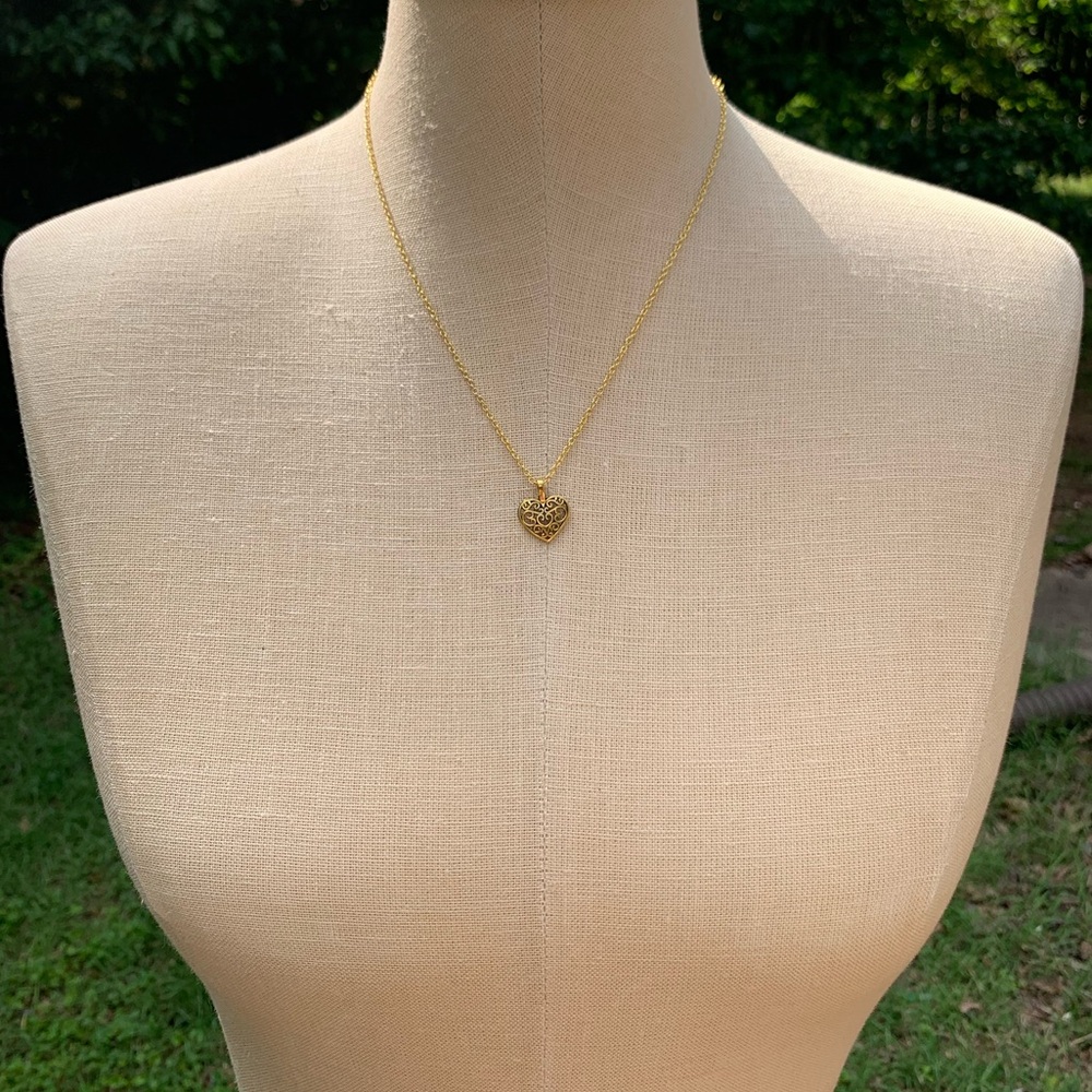 NWT Sterling Silver Plated Chain & Alloy Heart Charm Necklace - Picture 11 of 16